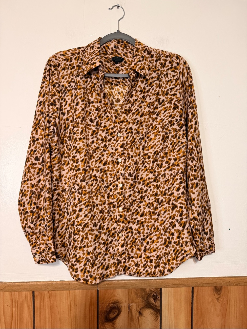 Ann Taylor Leopard Print Button-Up Blouse in Tan and Brown